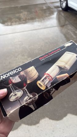 Norelco electric corkscrew