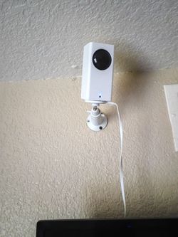 Roku cameras (2) 360 model