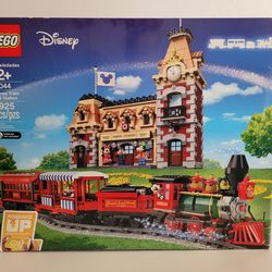 LEGO Disney Train And Station