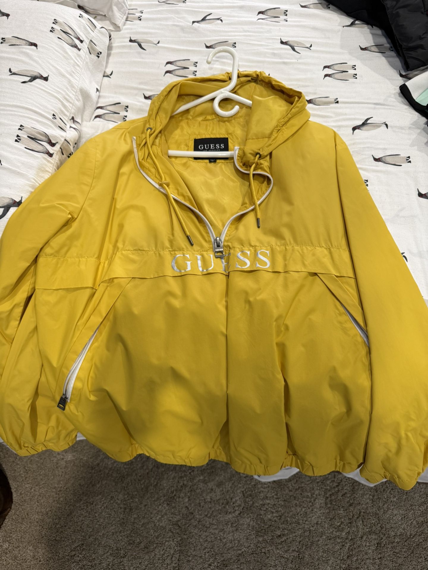 Guess Yellow Windbreaker Jacket – Men’s XL