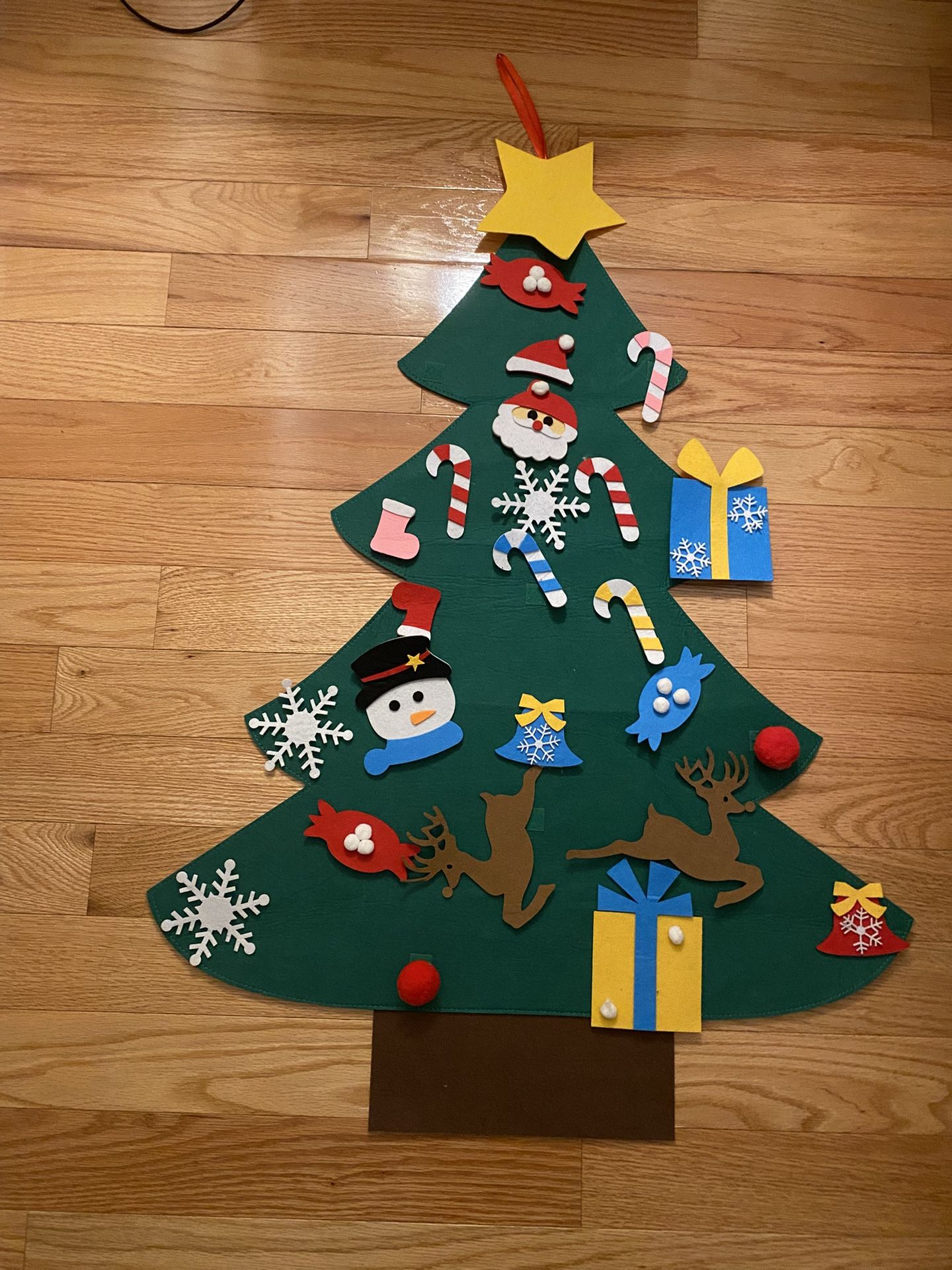 Montessori Felt Christmas Tree