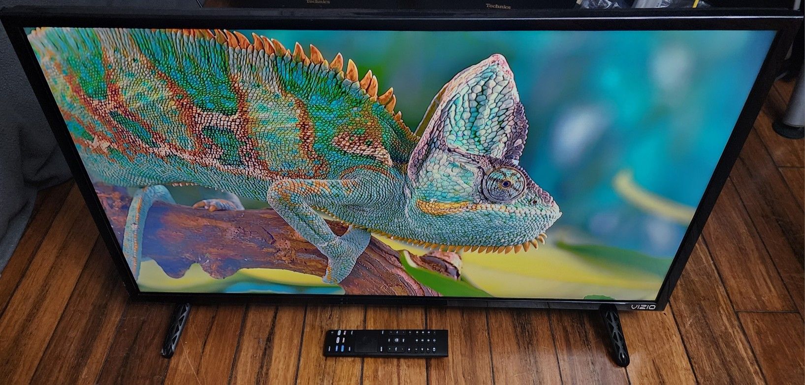 32" 1080p LED HDTV Model 2017