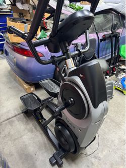 Bowflex max trainer M6