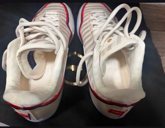 Basketball shoes Nike