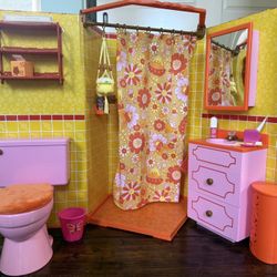 American Girl doll Julie’s groovy bathrooom