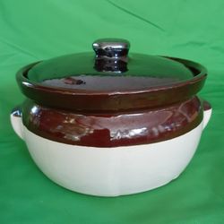 Pottery Pot