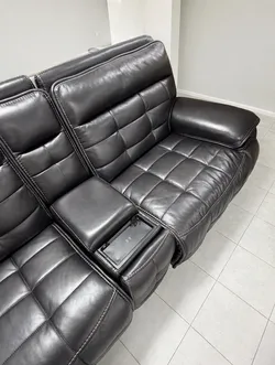 Coaster Hewitt Leather Power Reclining Sectional – Black