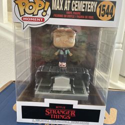 Max At The Cemetery Stranger Things FunkoPop