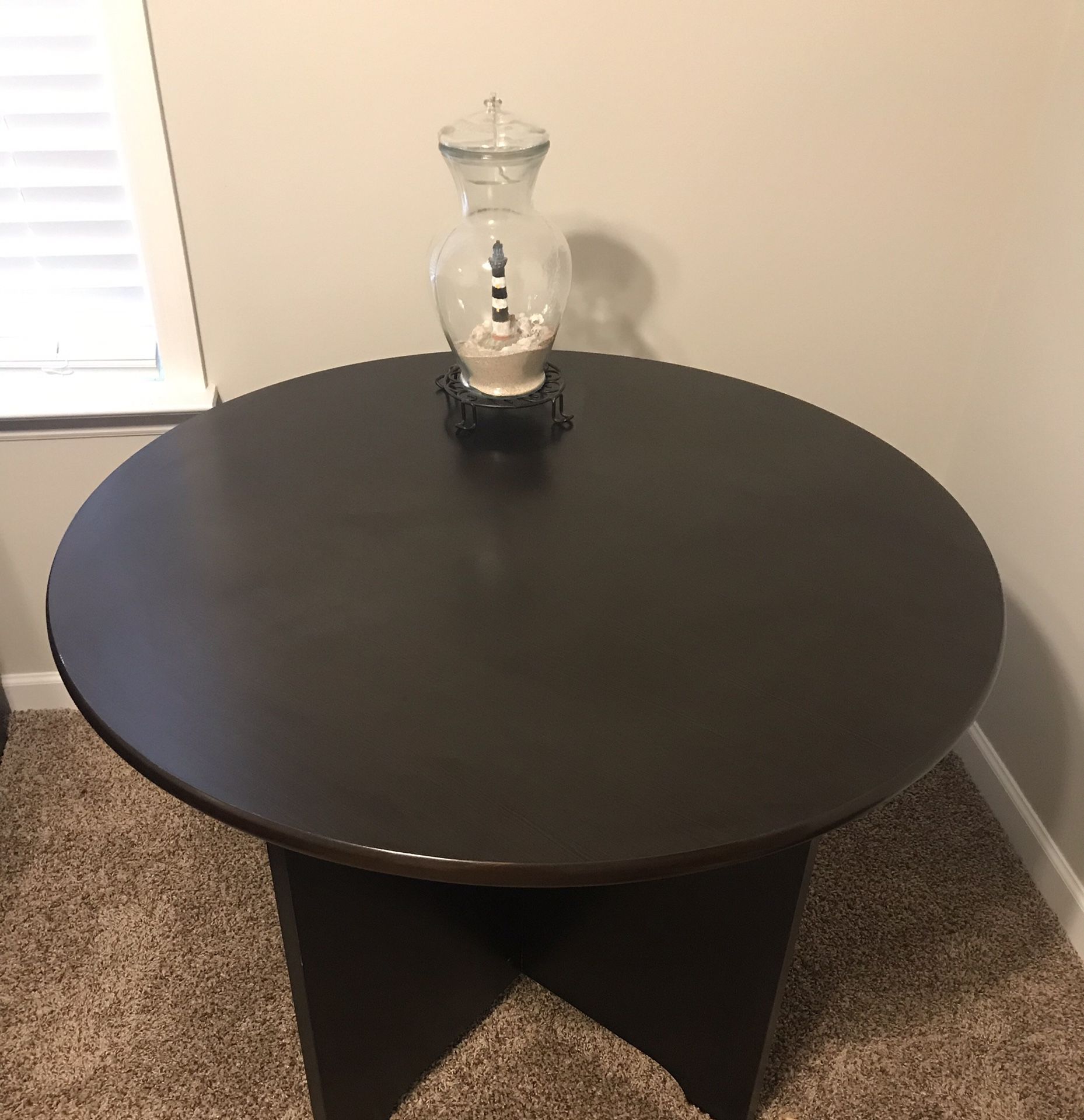 38” Espresso finish round wood table