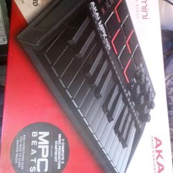 Keyboard And Beat Machine 