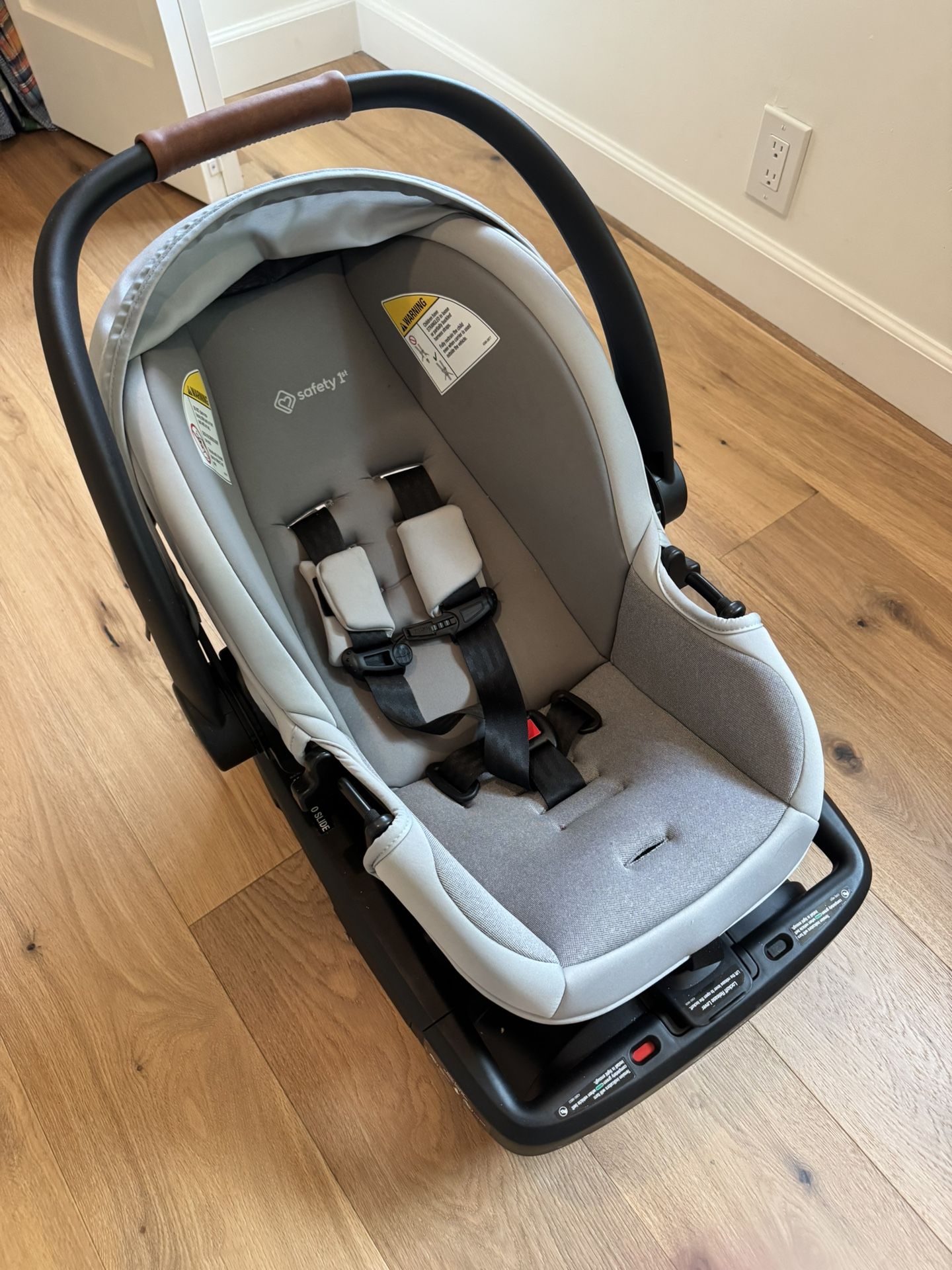 Safety 1st Slide DLX Infant Car Seat