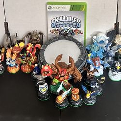 Huge Skylanders Lot!