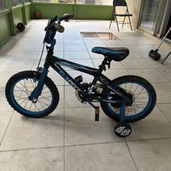 children’s bike with training wheels