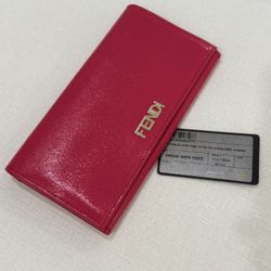 Fendi Fuchsia Patent Leather Flap Continental Wallet