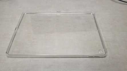 iPad 10th Gen Clear Case Never Used