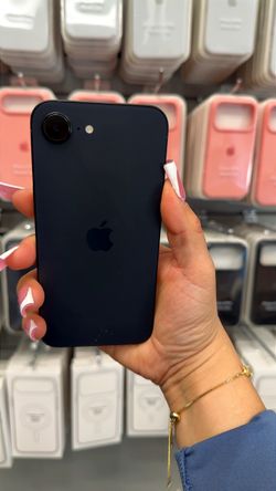 iPhone 16 e 128 gb Boost