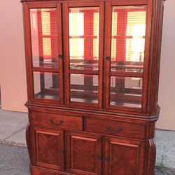 China Cabinet 