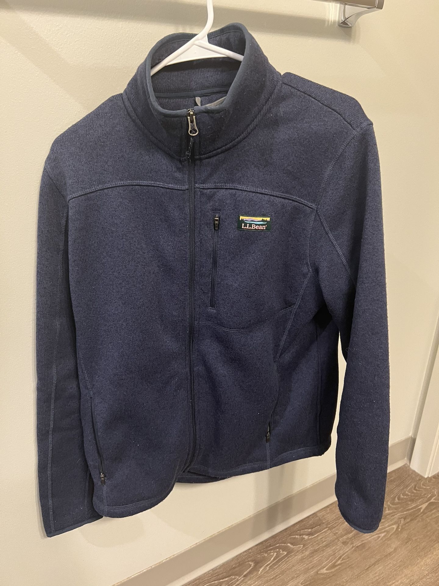 L.L Bean Long sleeve Jacket (Men’s M)