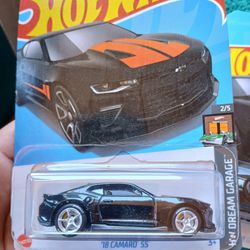 2023 Chevy Camaro SS custom Wheel Swap With Pirelli Pzero Tires And Brake Disc's With Yellow Calipers 1:64 Scale Hot Wheels 🔥 🛞 