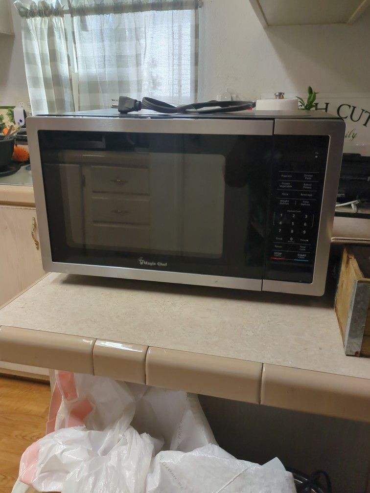 Magic Chef Microwave