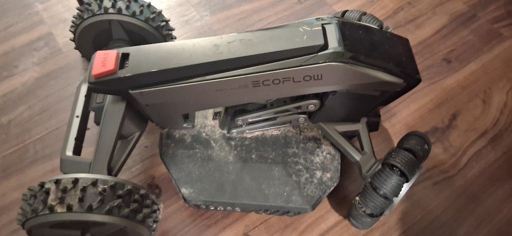 Ecoflow Blade Lawn Mower Robot