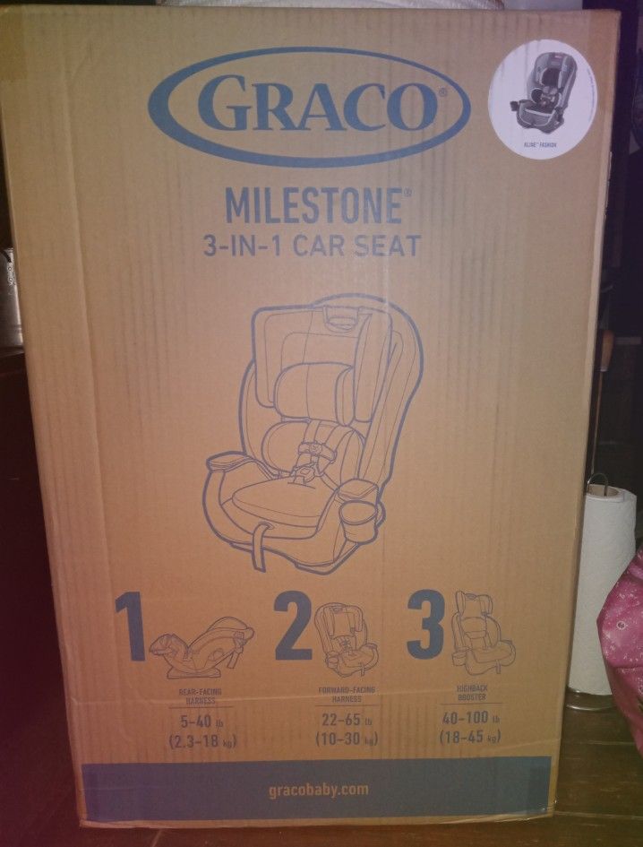 Graco Milestone 3-in-1 Car Seat Klein Fashion For Sale