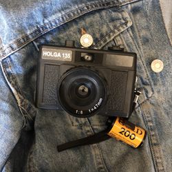 Holga 135 35mm Point & Shoot Film Camera w/ Kodak Gold film