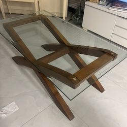 Coffee table / Mesa De centro