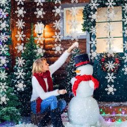 LeeSky 36pcs Silver Snowflake Garland