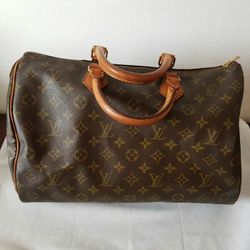 Louis Vuitton Keepall 35 - 2 For Sale on 1stDibs