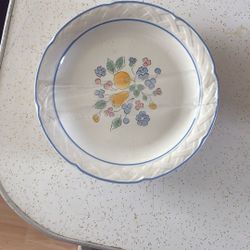 Decorated Plates (Slightly used) PICK UP TODAY
