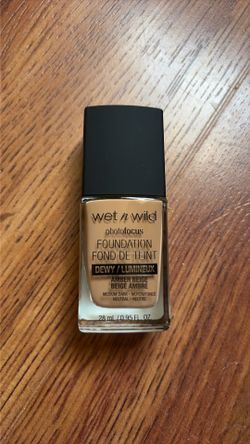 Wet n Wild PhotoFocus Foundation AMBER BEIGE