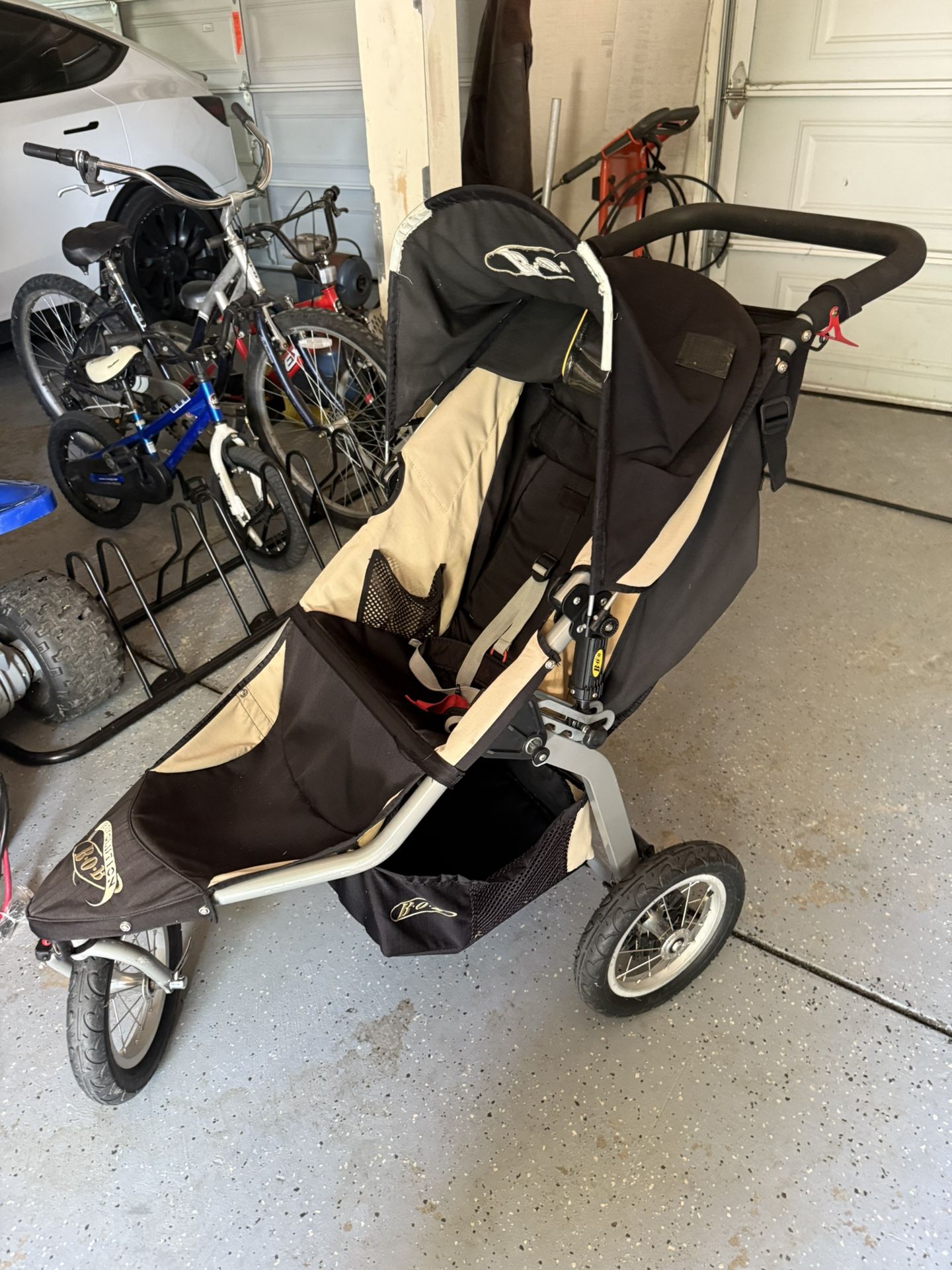 Bob Revolution Stroller