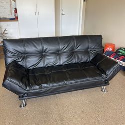 Black Futon