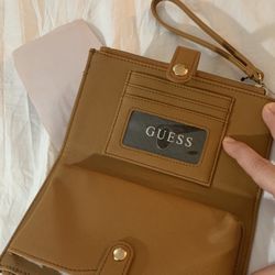 Guess Large Wallet New !!