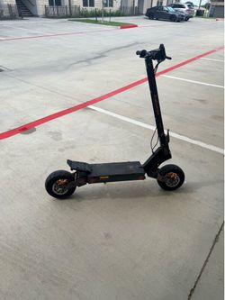 Kukurin g4 electric scooter