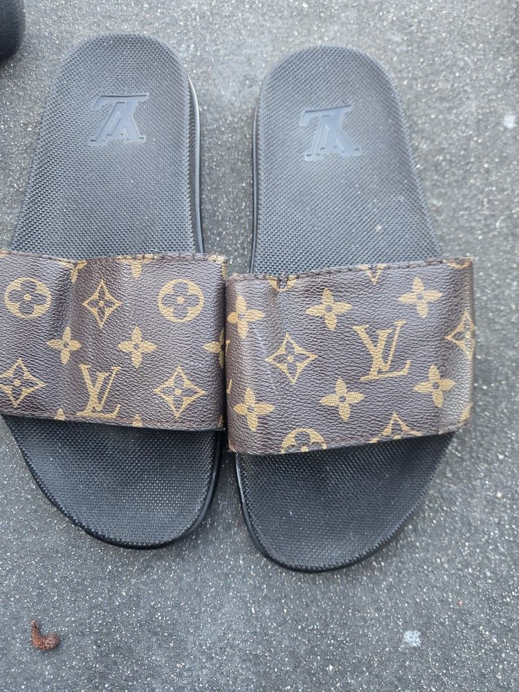 Louis Vuitton Sandals