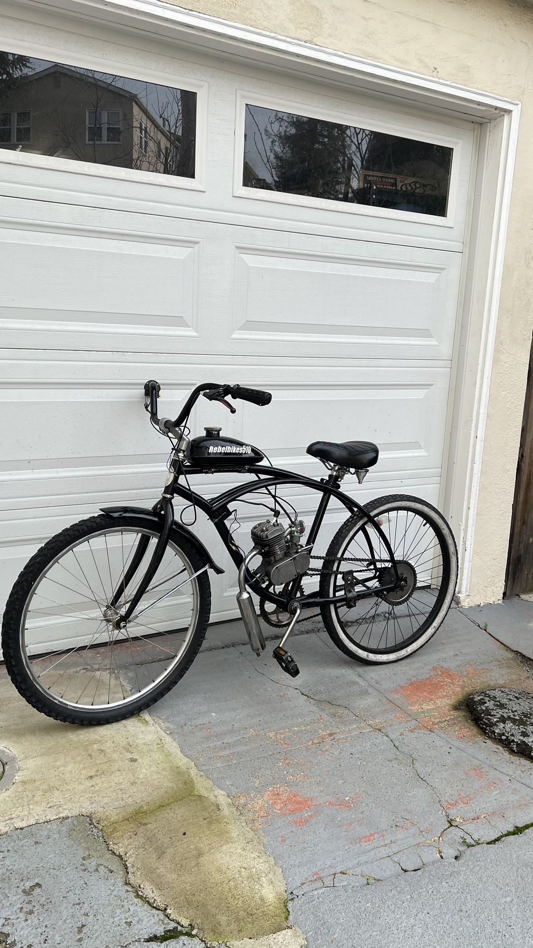 Madwagon 50cc Motorized Cruiser Bicycle 26” Wheels - WORKS for Sale in ...