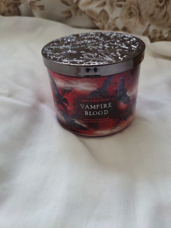 Bath And Body Vampire Blood Scented Candle