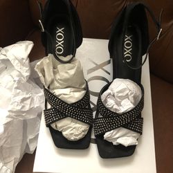 XOXO FOOTWEAR WOMEN’S FASHION HEEL BLACK 7.5M