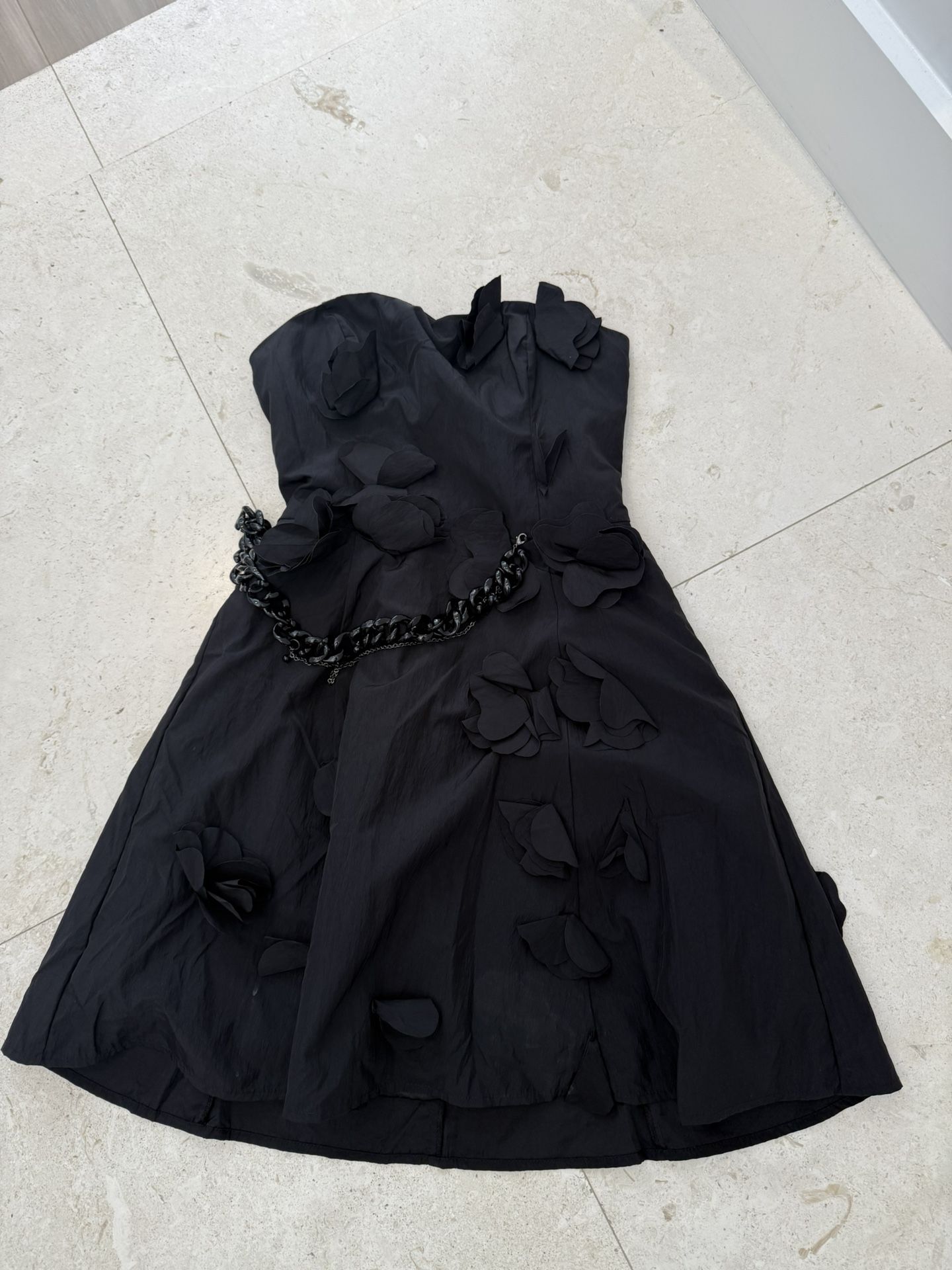 Bebe XS black mini dress