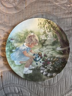SEEMS LIKE YESTERDAY "STOP & SMELL THE ROSES" PLATE SIGNED BY RUSTY MONEY, 81/2