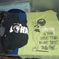 Surf.  Brand  Clothes