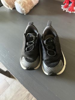 Nike 270 Site 8c