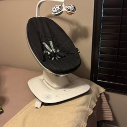 4Moms mamaroo 