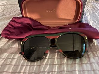 Gucci sun glasses