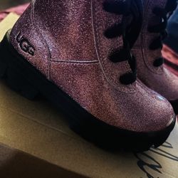 Girl Ugg Boots