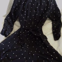 WOMANS FRONT BUTTON DOWN SHIRT  DRESS 