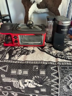 3 in 1 Breakfast Station Coffee Maker Griddle Toaster Oven ,
