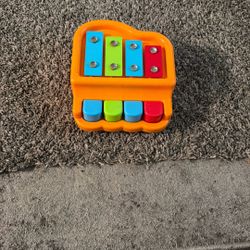 Baby Toy Piano